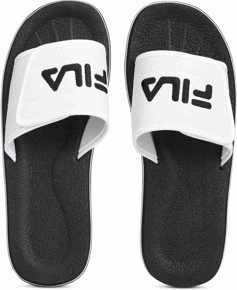 Fila chappal top