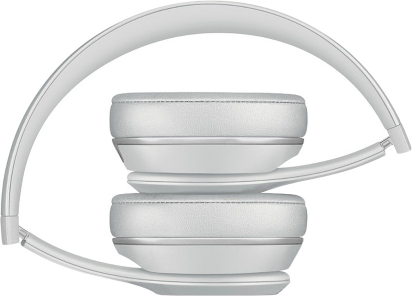 Beats solo 3 outlet white and silver