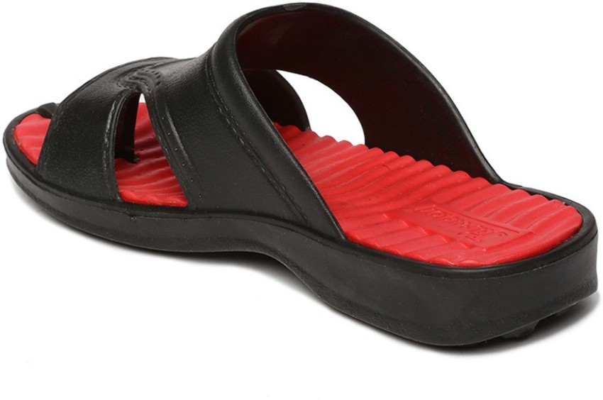 Paragon chappal 2025 red black