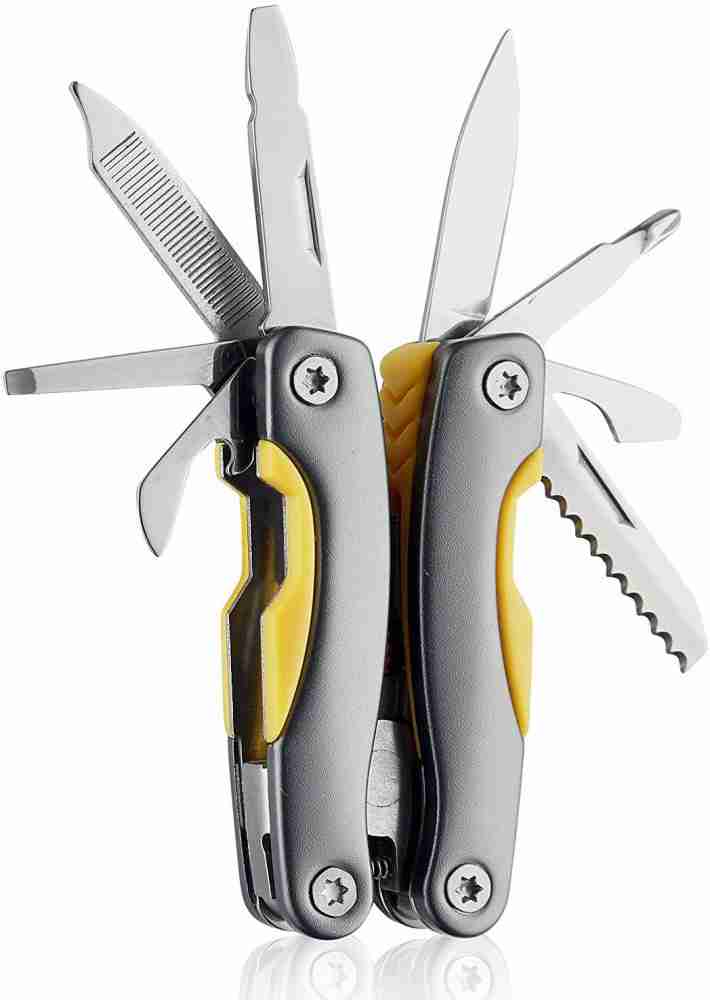 Folding pliers clearance