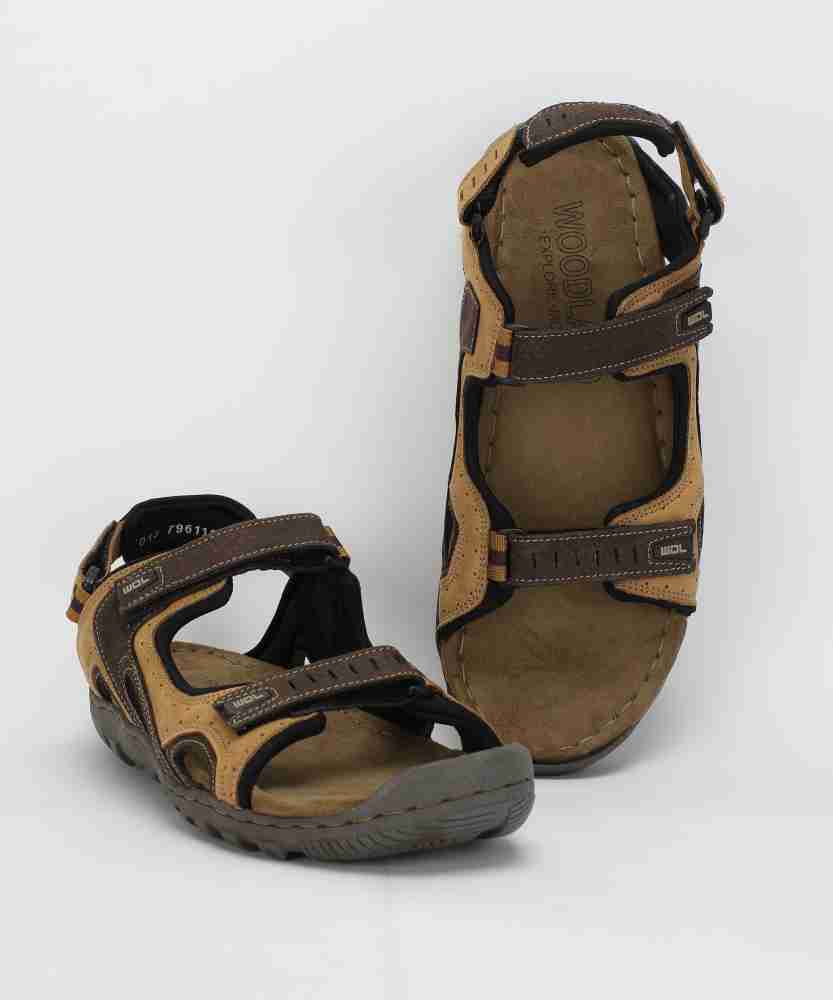 Woodland sandals hotsell below 1500