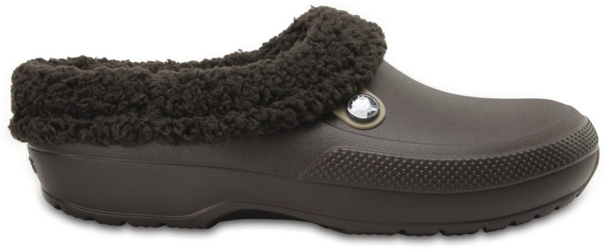 Mens blitzen cheap crocs