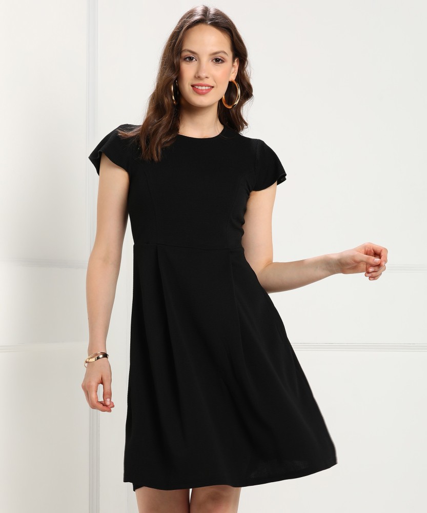 Black short flare outlet dress