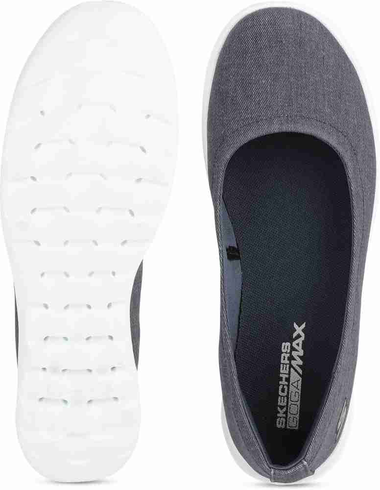 Skechers enamored on sale