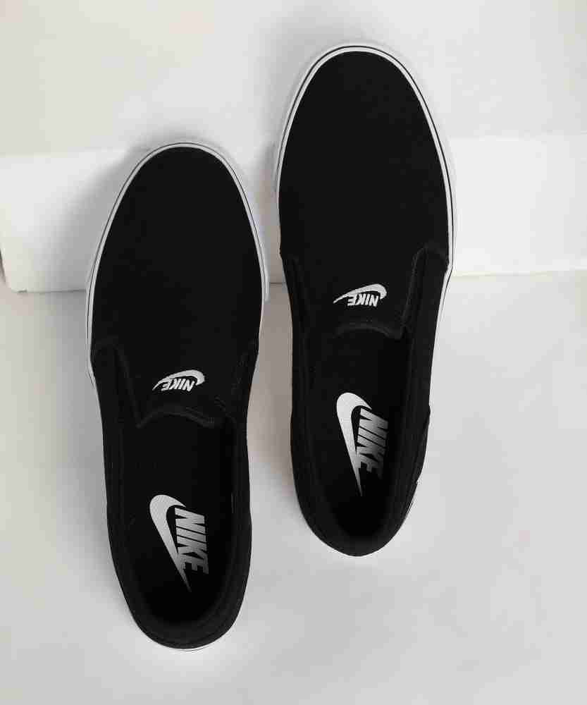 Nike toki shop slip on malaysia