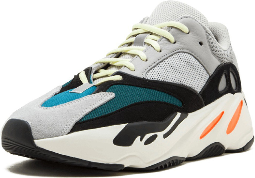 yeezy boost 700 on foot