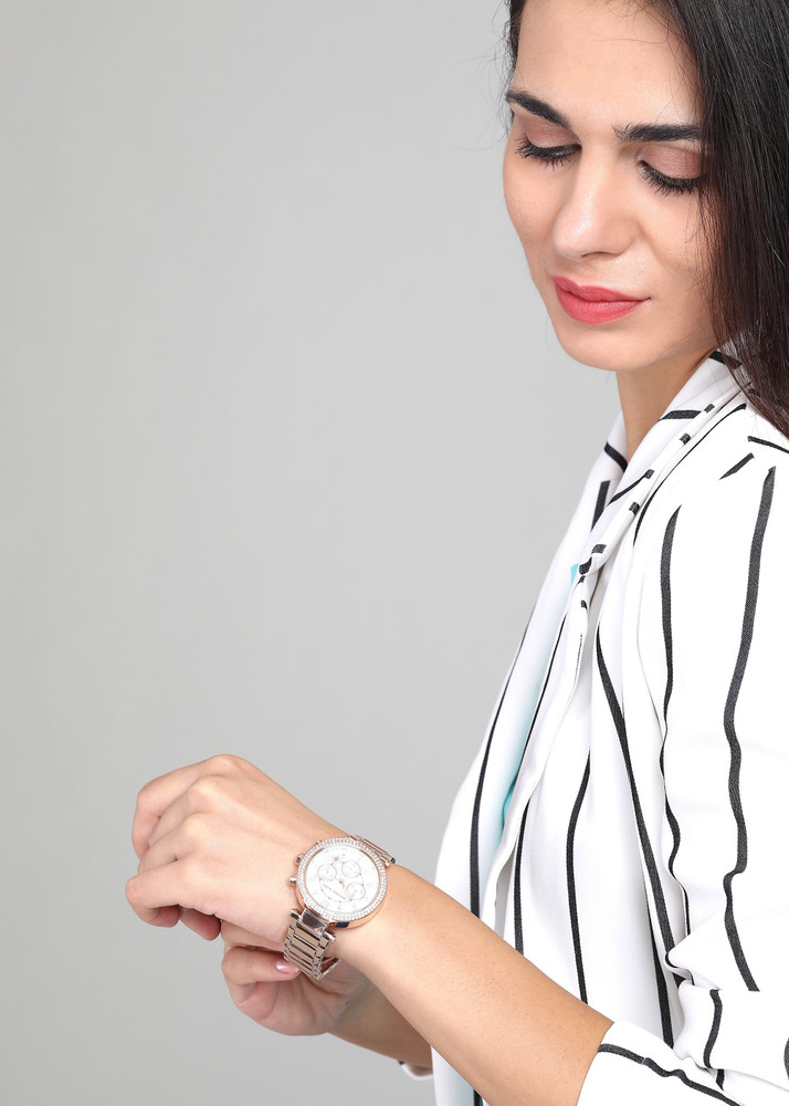 Refurbished michael hot sale kors watch