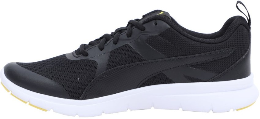 Puma men's black flex essential hot sale running shoes