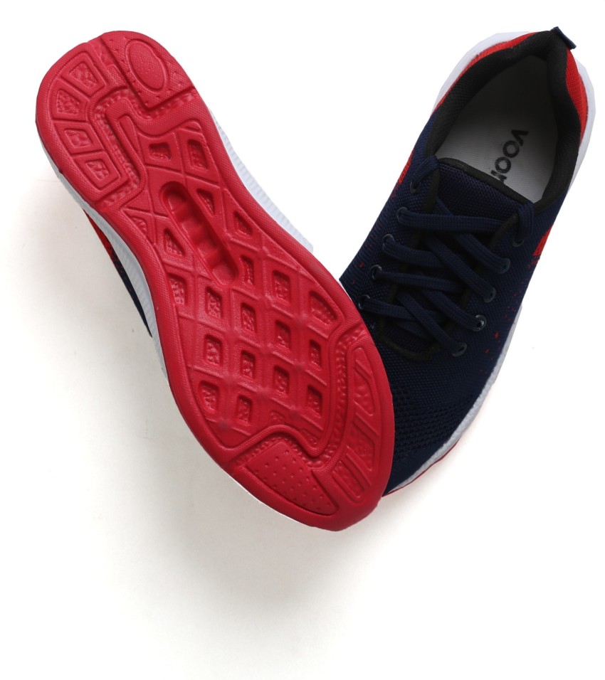 Voonik deals sports shoes