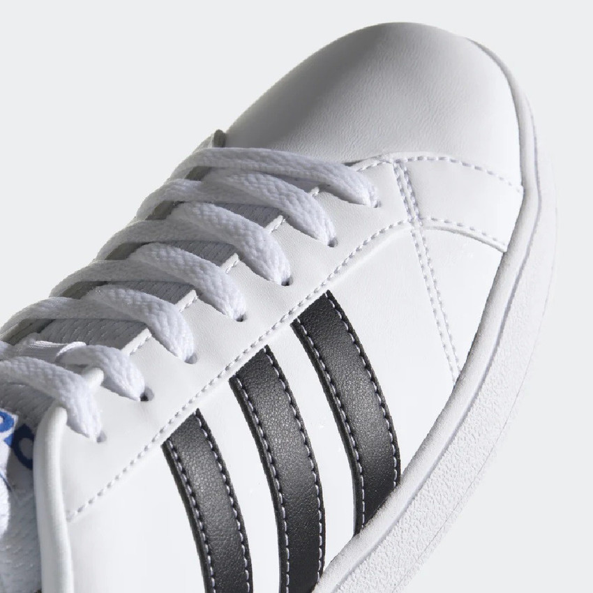 Adidas advantage vs superstar hotsell