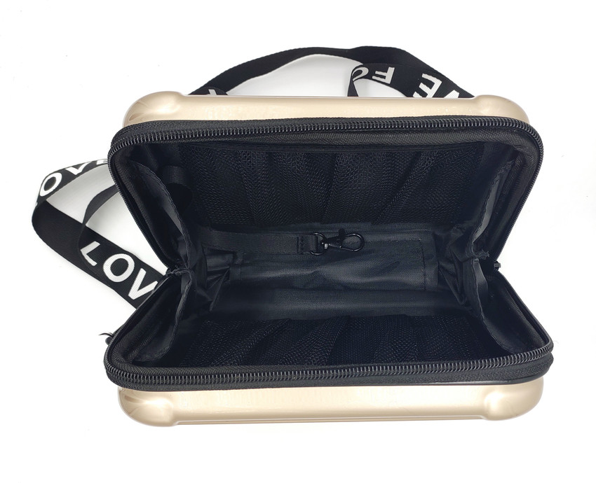 Box shaped crossbody bag new arrivals