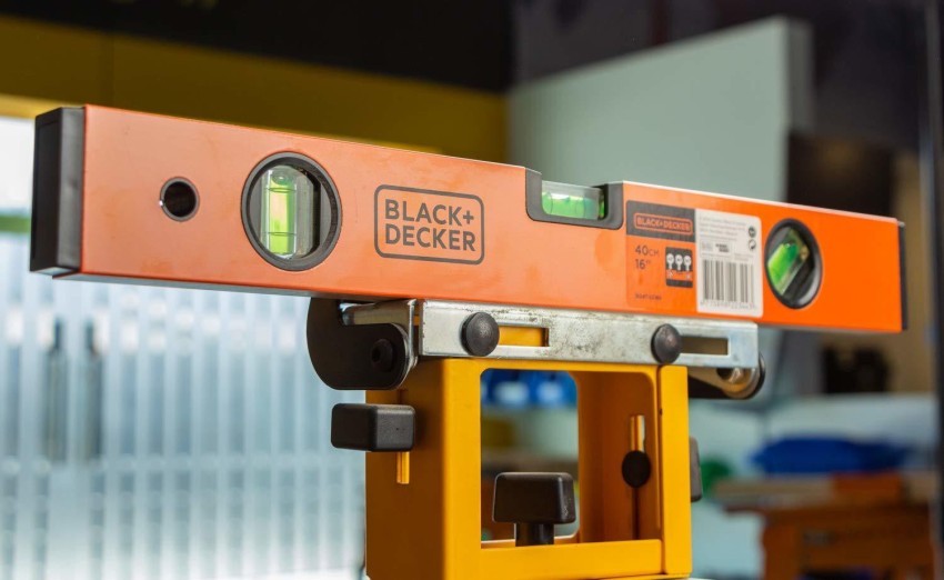 BLACK+DECKER BDHT43188 Aluminium Box Beam Level 40cm (Orange) - Free  Shipping