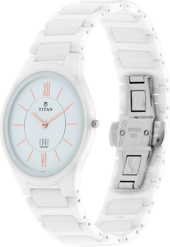 Titan ceramic wrist outlet watch