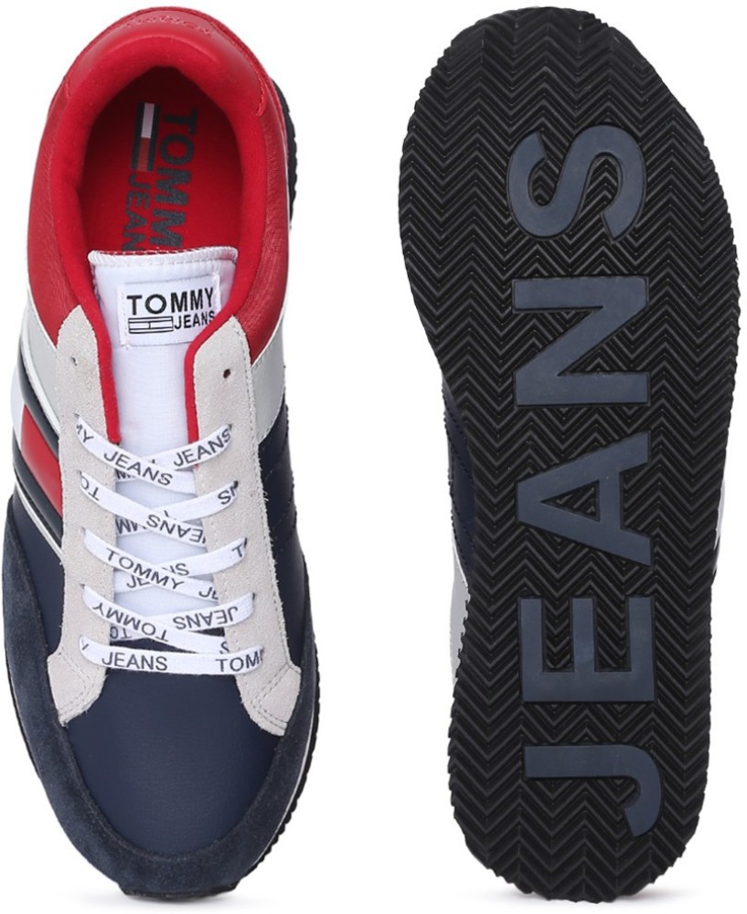 Tommy hilfiger clearance walking shoes