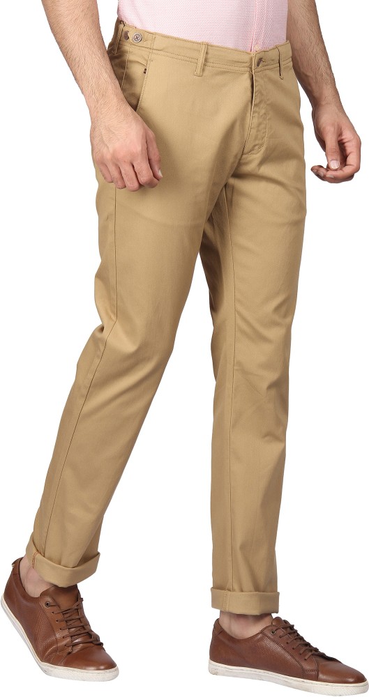 Blackberrys Casual Trousers : Buy Blackberrys Techpro Check Casual Khakis  In Olive B-91 -cosmos Online | Nykaa Fashion