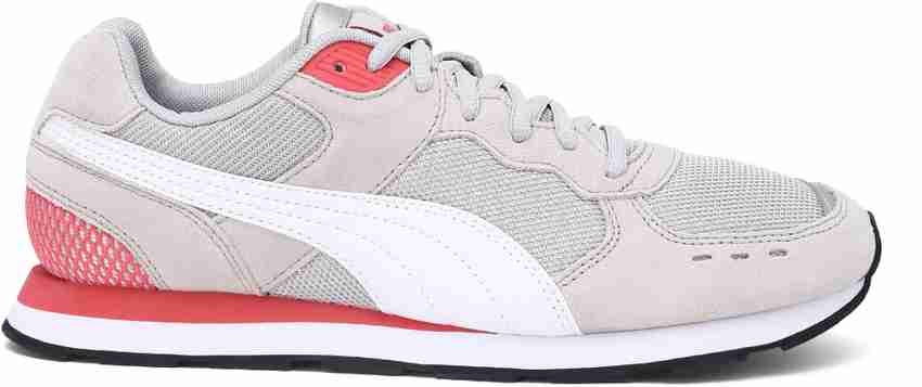 Puma women's cheap vista sneaker