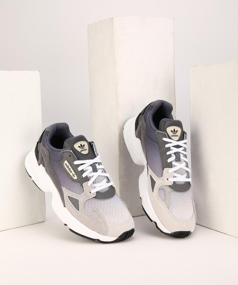 Ee5106 adidas 2025