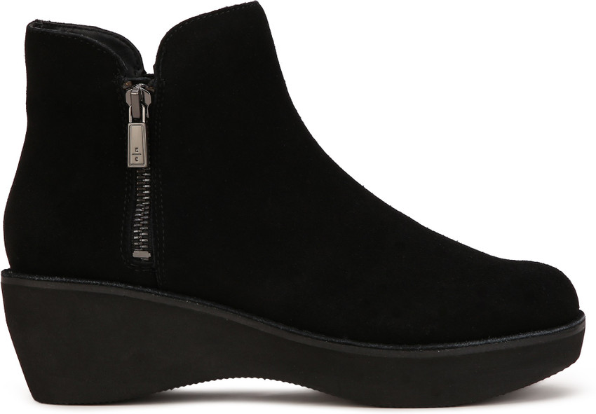 Kenneth cole reaction wedge outlet booties