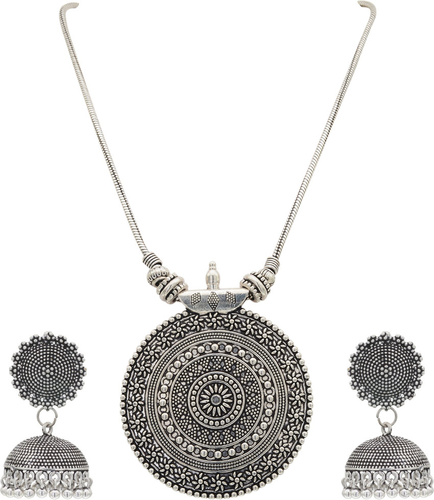 Black metal necklace set flipkart hotsell