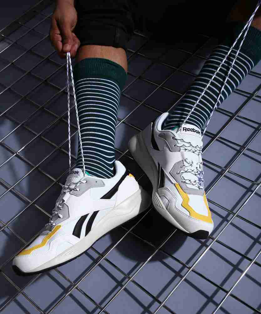 Reebok royal dashonic shop 2.0 shoes