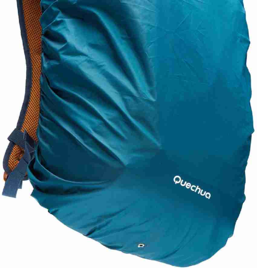 Quechua backpack 2025 rain cover