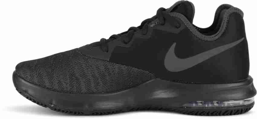 Nike air max infuriate iii low men's hotsell basketball shoes