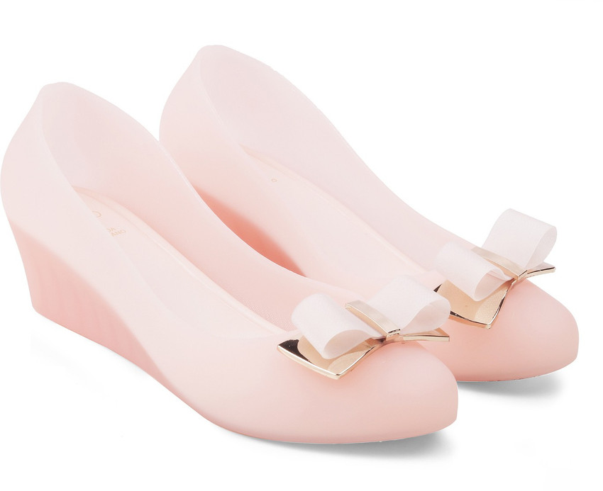 Heels for rainy season sale