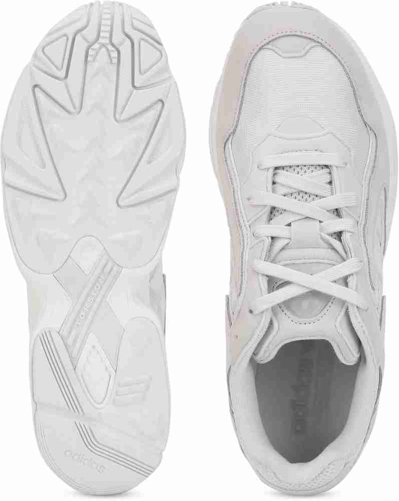 Mens adidas shop yung shoes
