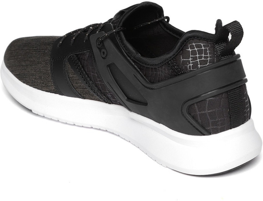 Reebok astound shop runner lp