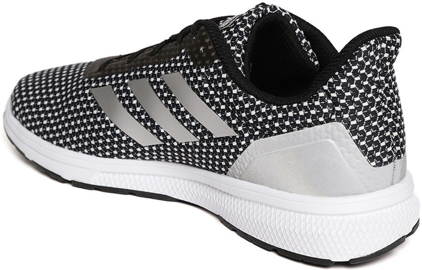 Adidas cheap nayo 2.