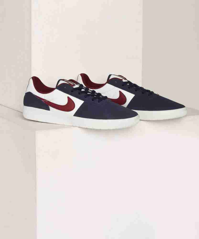 Nike sb hot sale classic shoes