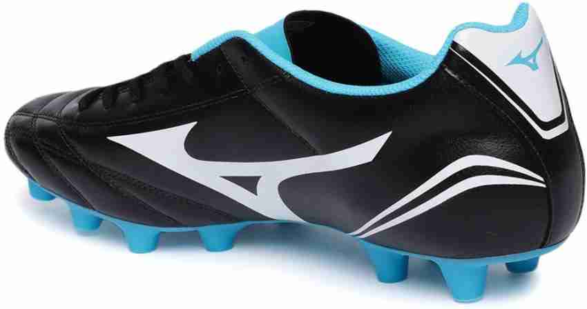 Mizuno football hotsell shoes online india