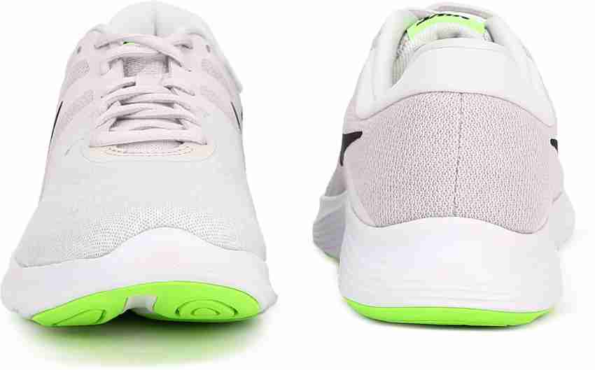 Nike w revolution on sale 4