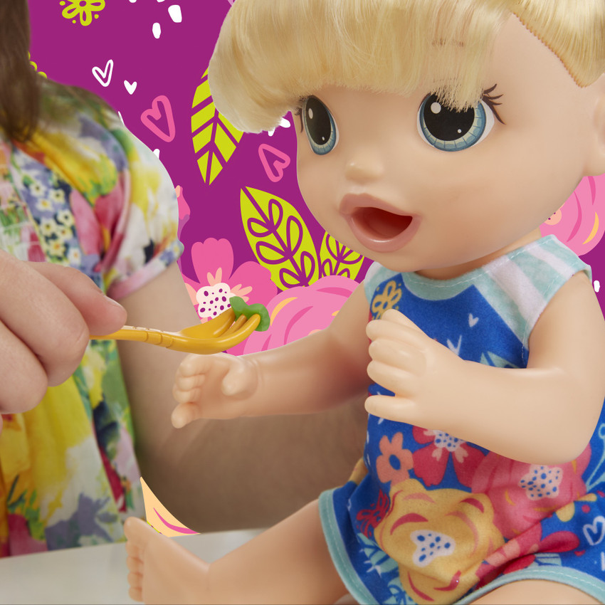 Baby alive sales snackin shapes baby