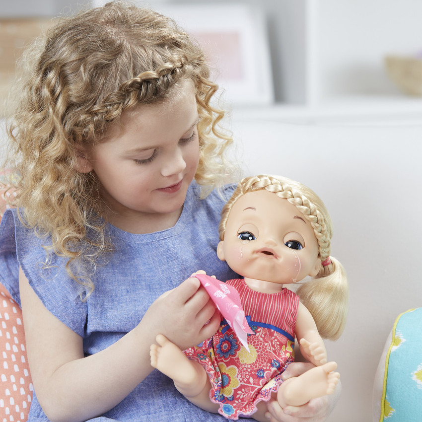 Baby alive sweet tears hot sale blonde