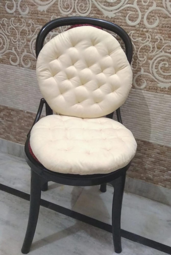 Round vanity chair online cushion