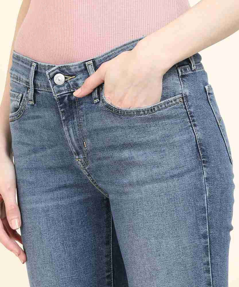 Buy online Women's Plain Straight Fit Jeans from Jeans & jeggings for Women  by Showoff for ₹1409 at 68% off