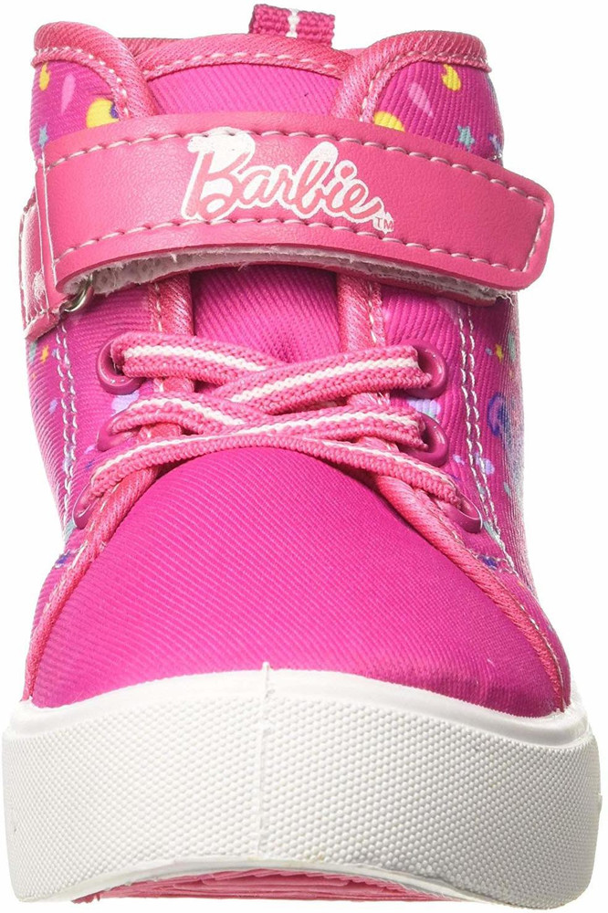 Sneakers barbie store
