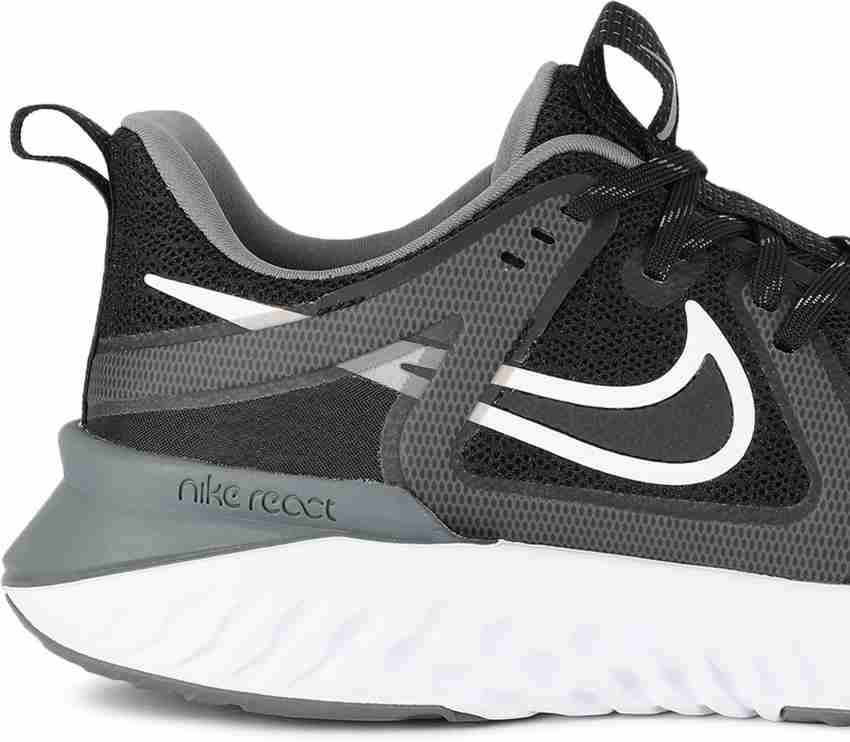 Nike legend best sale react masculino