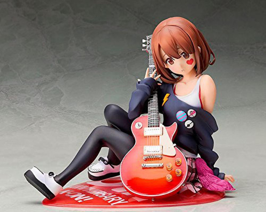 stronger KOn Yui Hirasawa 5th Anniversary Edition Scale PVC Figure  