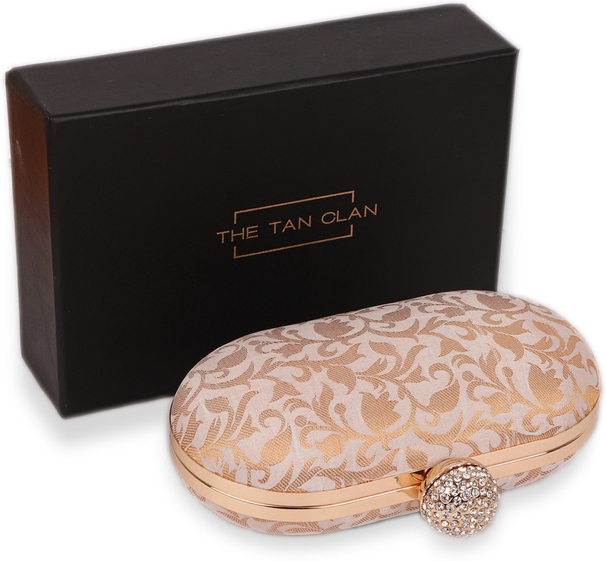 The tan cheap clan clutch