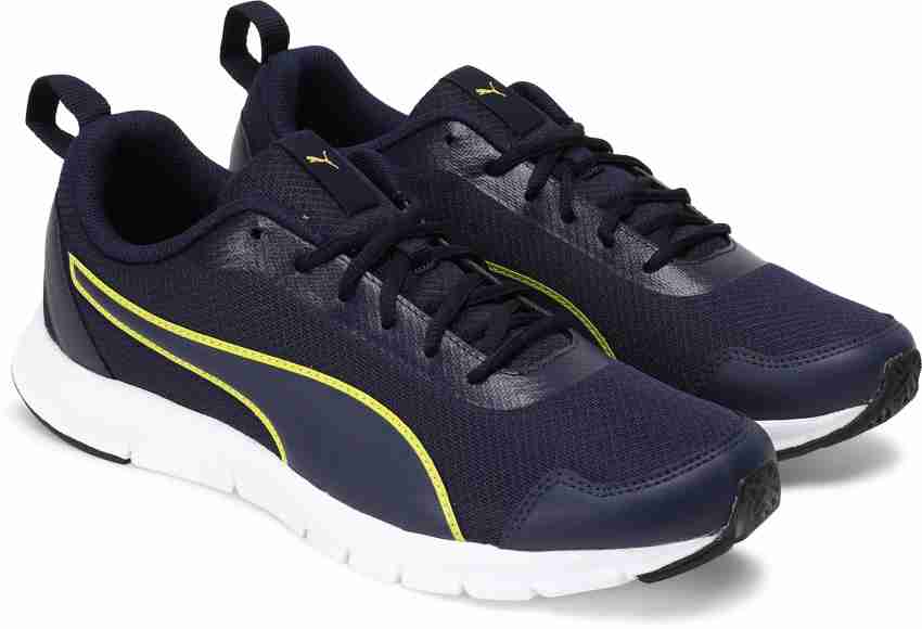 Puma men's hurdler hot sale idp running shoes