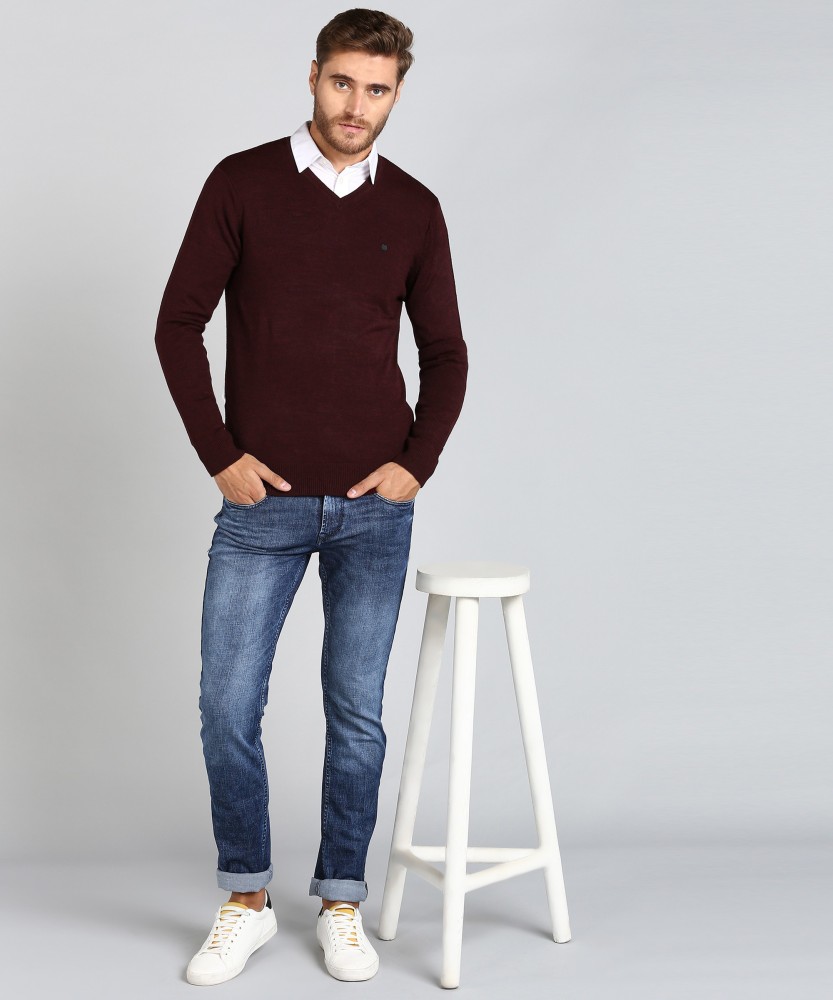 Mens maroon sweater clearance outfit