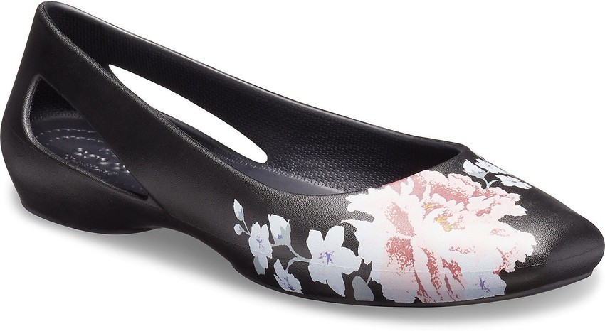Crocs sloane graphic clog deals