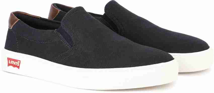 Levi's slip on sale on sneakers