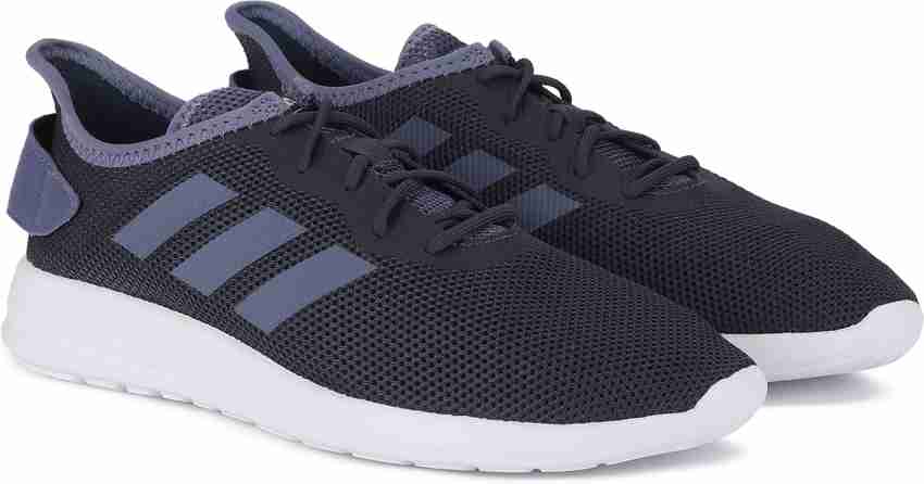 Adidas yatra shoes store