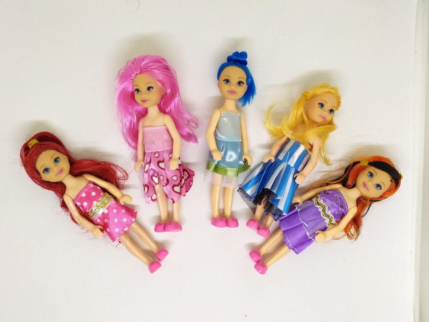Five cute dolls best sale