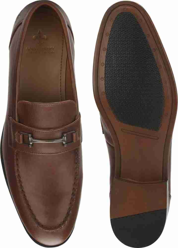 Bond street by on sale red tape loafers