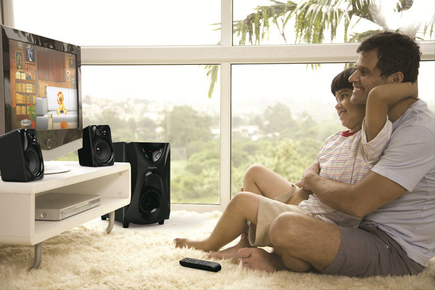 Creative hotsell e2400 flipkart