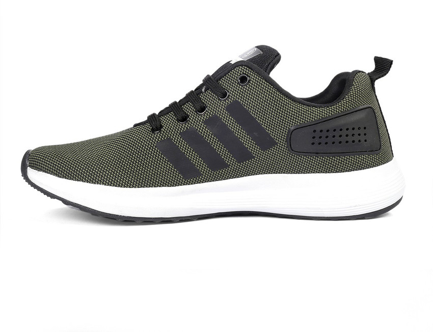 Soccer sports discount mens trainers